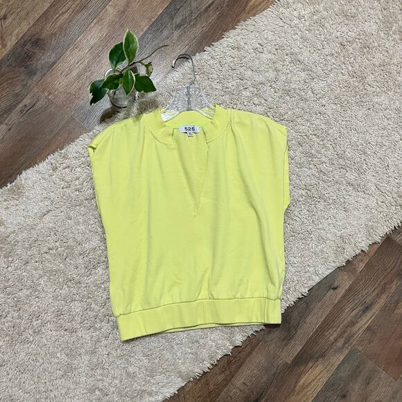525 America XS Neon Yellow V-Neck Sleeveless Cropped Muscle Sweater Tank Top - Picture 2 of 6